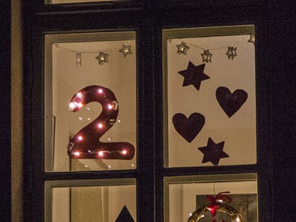 Jokipuiston joulukalenteri-ikkunat 2023